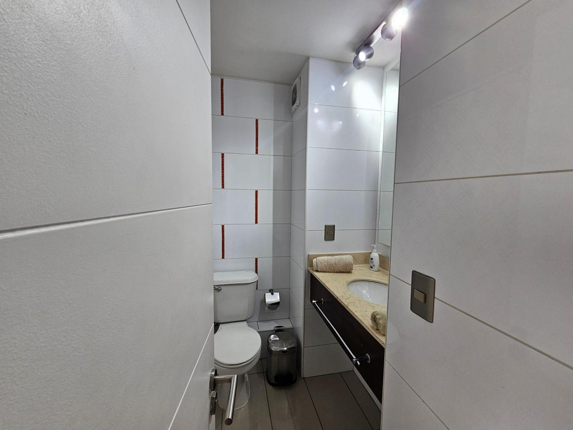 Metro Manuel Montt Apartment Santiago Exterior photo